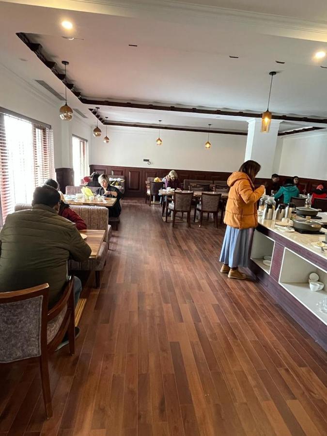 Ashoka Ladakh Hotel Leh Bagian luar foto
