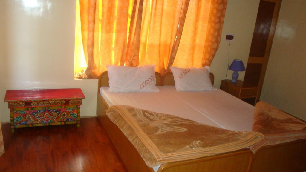 Ashoka Ladakh Hotel Leh Bagian luar foto