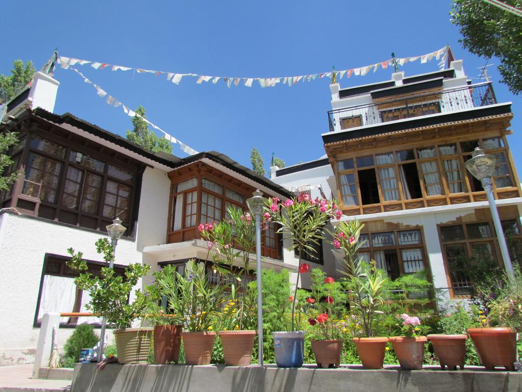 Ashoka Ladakh Hotel Leh Bagian luar foto