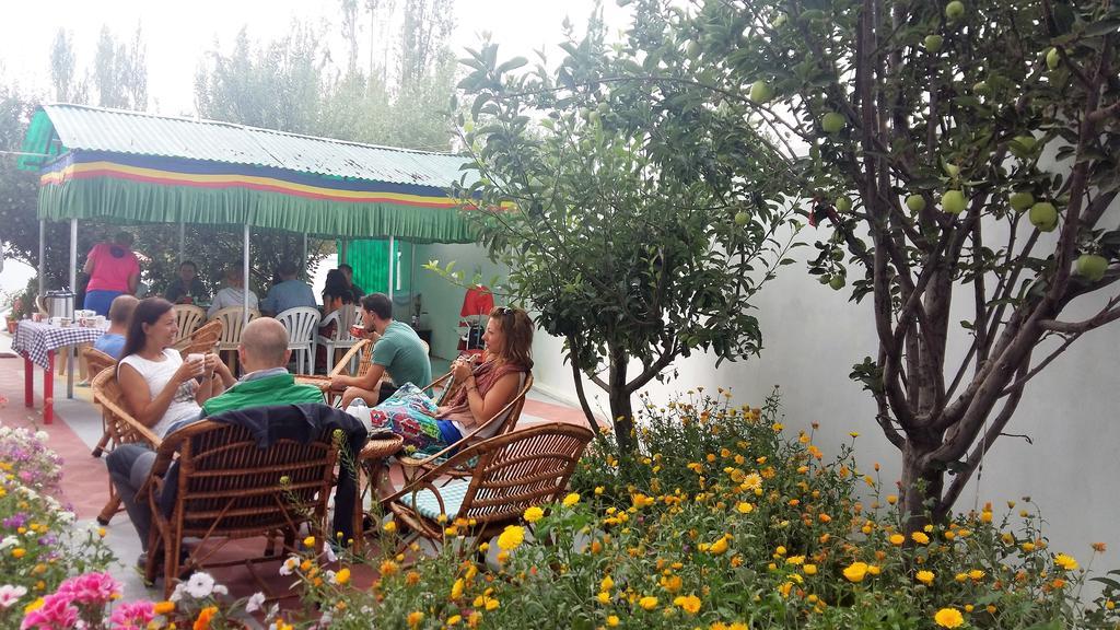 Ashoka Ladakh Hotel Leh Bagian luar foto